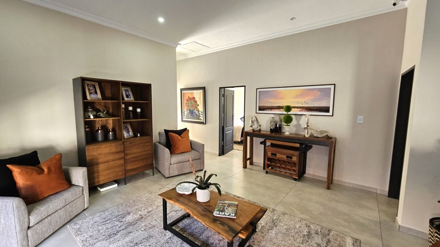 3 Bedroom Property for Sale in Meerhof North West